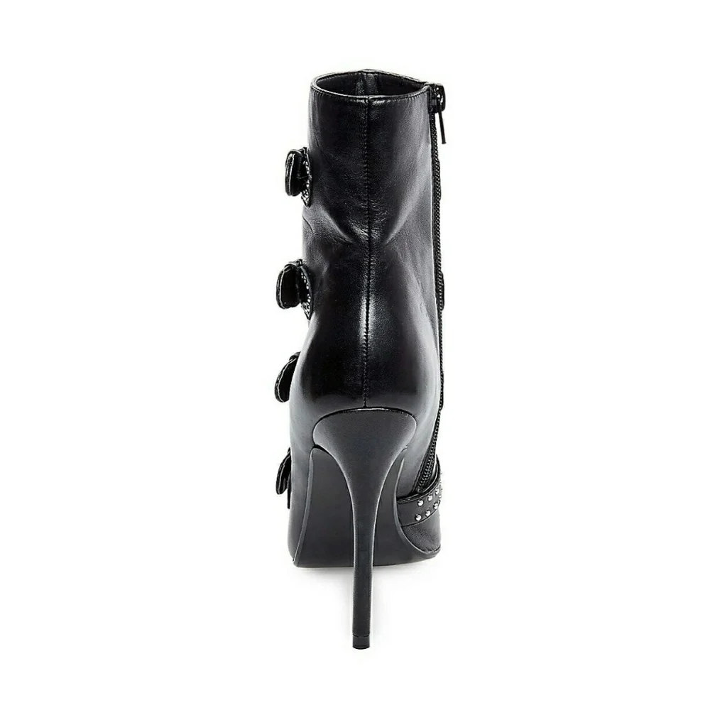 Sassy & Sexy Steve Madden Black Leather Booties - Picture 4 of 12